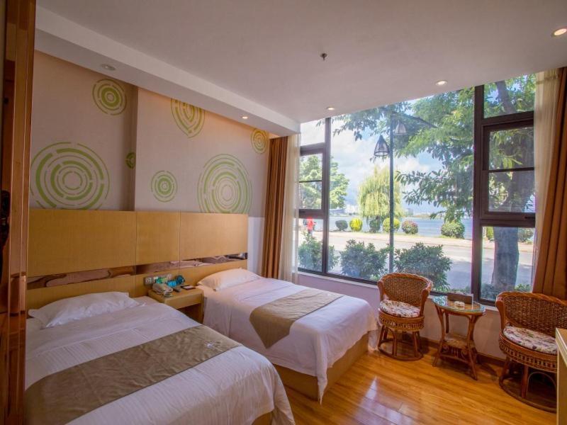 Greentree Inn Yunnan Dali Puhai Binhai Road Business Hotel エクステリア 写真