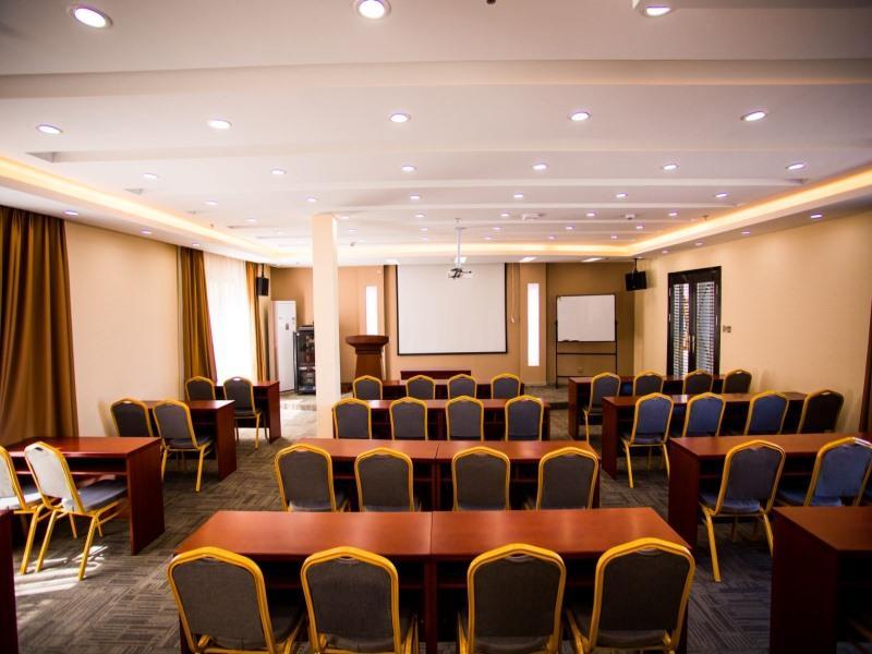 Greentree Inn Yunnan Dali Puhai Binhai Road Business Hotel エクステリア 写真