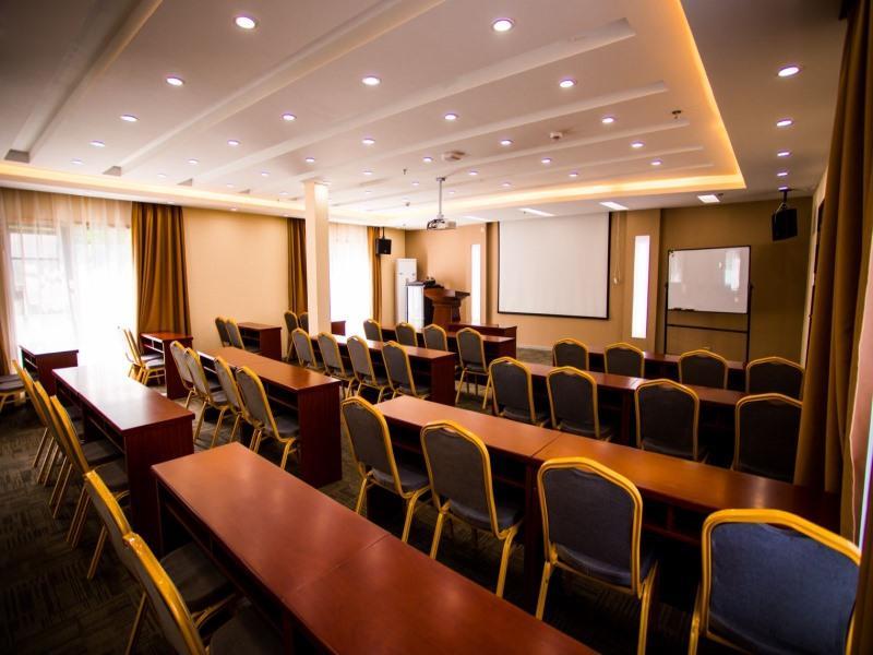 Greentree Inn Yunnan Dali Puhai Binhai Road Business Hotel エクステリア 写真